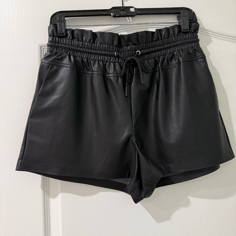 NWOT N Philanthropy Faux Leather Shorts, Black, Sz M